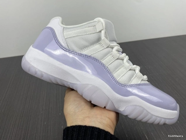 Kick Theory AH7860-101 Low WMNS Air Pure Jordan 11 Violet 0821
